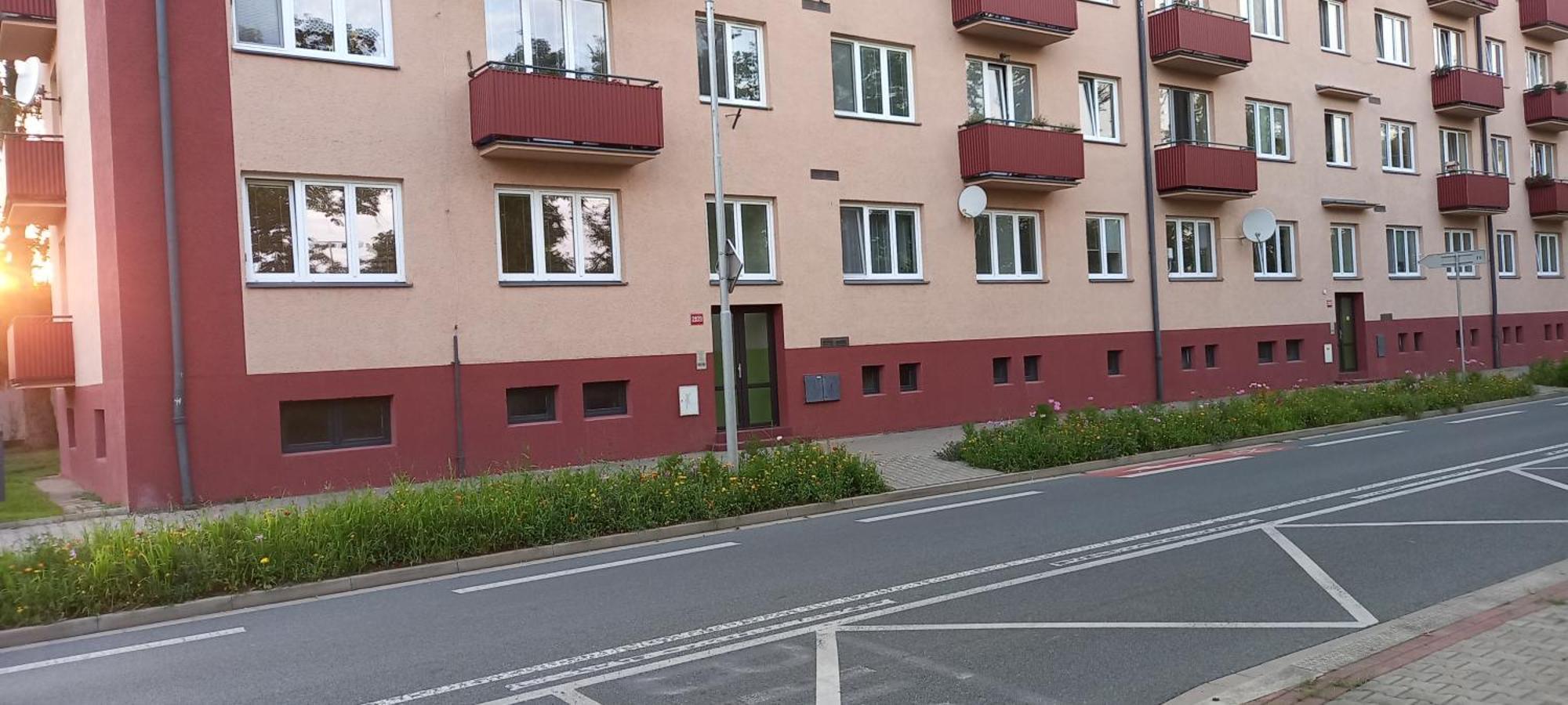 Garsonka Ve Dvore Dvůr Králové nad Labem المظهر الخارجي الصورة